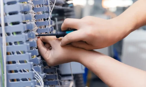 Fabricación de Paneles de Control